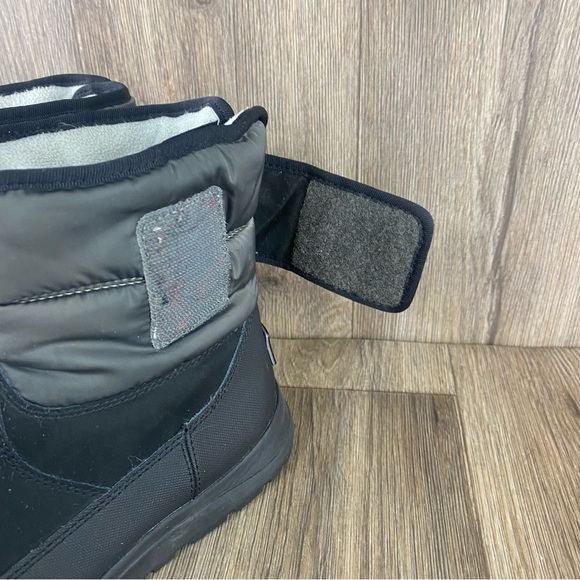 UGG Boots Toty Weather Unisex Size 4 Big Kids Black & Gray Waterproof Outdoors - Picture 7 of 10